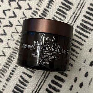 Fresh Black Tea Peptide Firming Overnight Mask